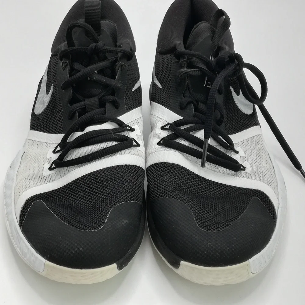 Nike Shoes Boys Sneaker Zoom‎ Assersion Basketball Black White Youth 6.5Y